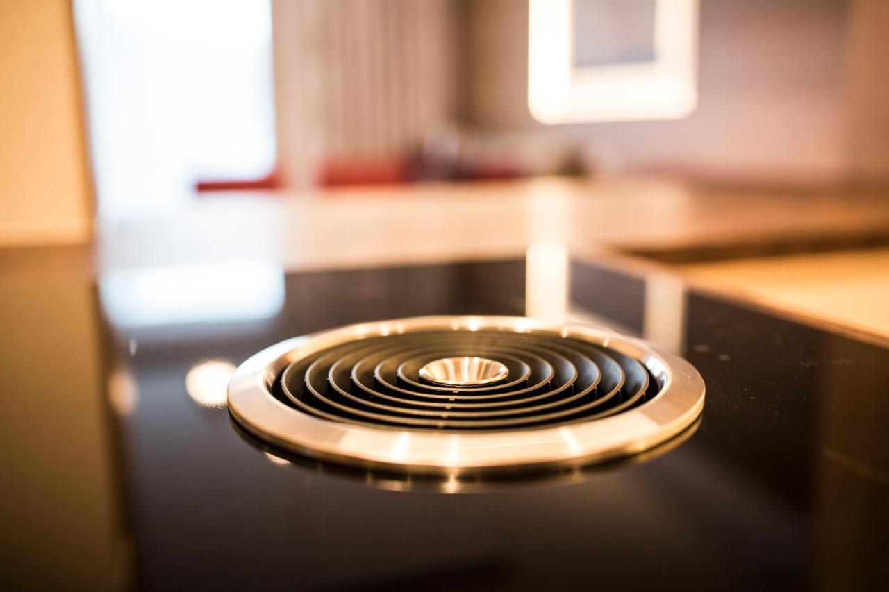 Slow Living Suite - Ferienwohnung Mit Privater Sauna & Garten Фісс Екстер'єр фото