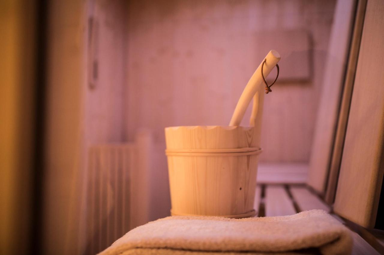 Slow Living Suite - Ferienwohnung Mit Privater Sauna & Garten Фісс Екстер'єр фото