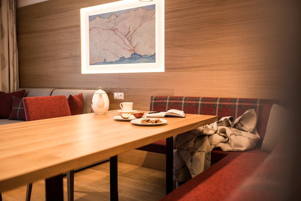Slow Living Suite - Ferienwohnung Mit Privater Sauna & Garten Фісс Екстер'єр фото