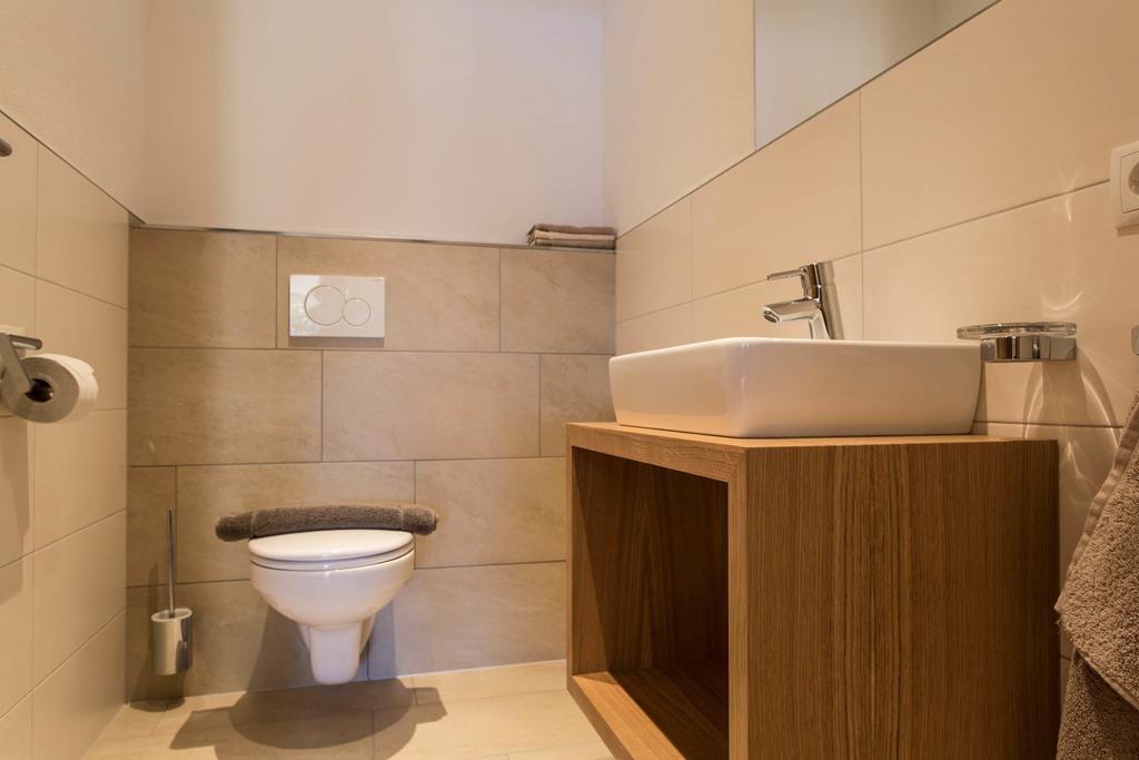 Slow Living Suite - Ferienwohnung Mit Privater Sauna & Garten Фісс Екстер'єр фото