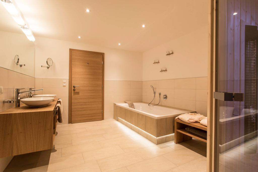 Slow Living Suite - Ferienwohnung Mit Privater Sauna & Garten Фісс Екстер'єр фото