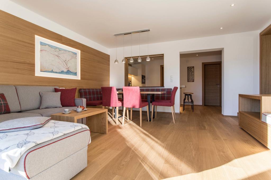 Slow Living Suite - Ferienwohnung Mit Privater Sauna & Garten Фісс Екстер'єр фото
